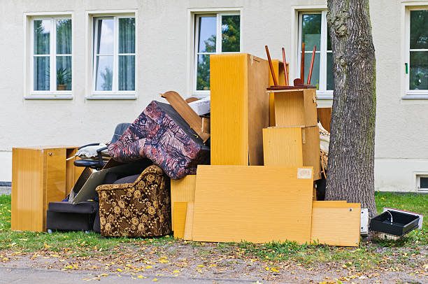 Best Construction Debris Removal  in Bell, CA